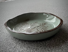 Load image into Gallery viewer, Shallow Bowl - Sage Cedar
